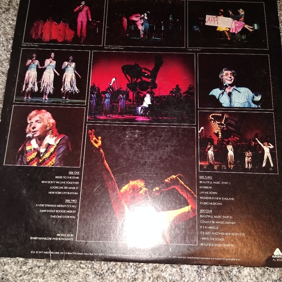 Barry Manilow Live Vinyl Record - Picture 2 of 6